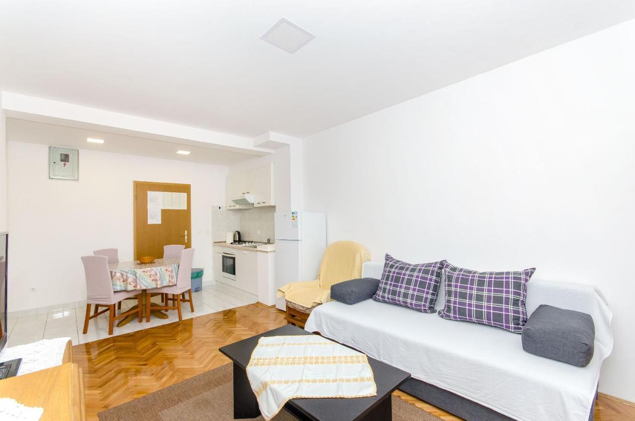 Apartment Marinko *