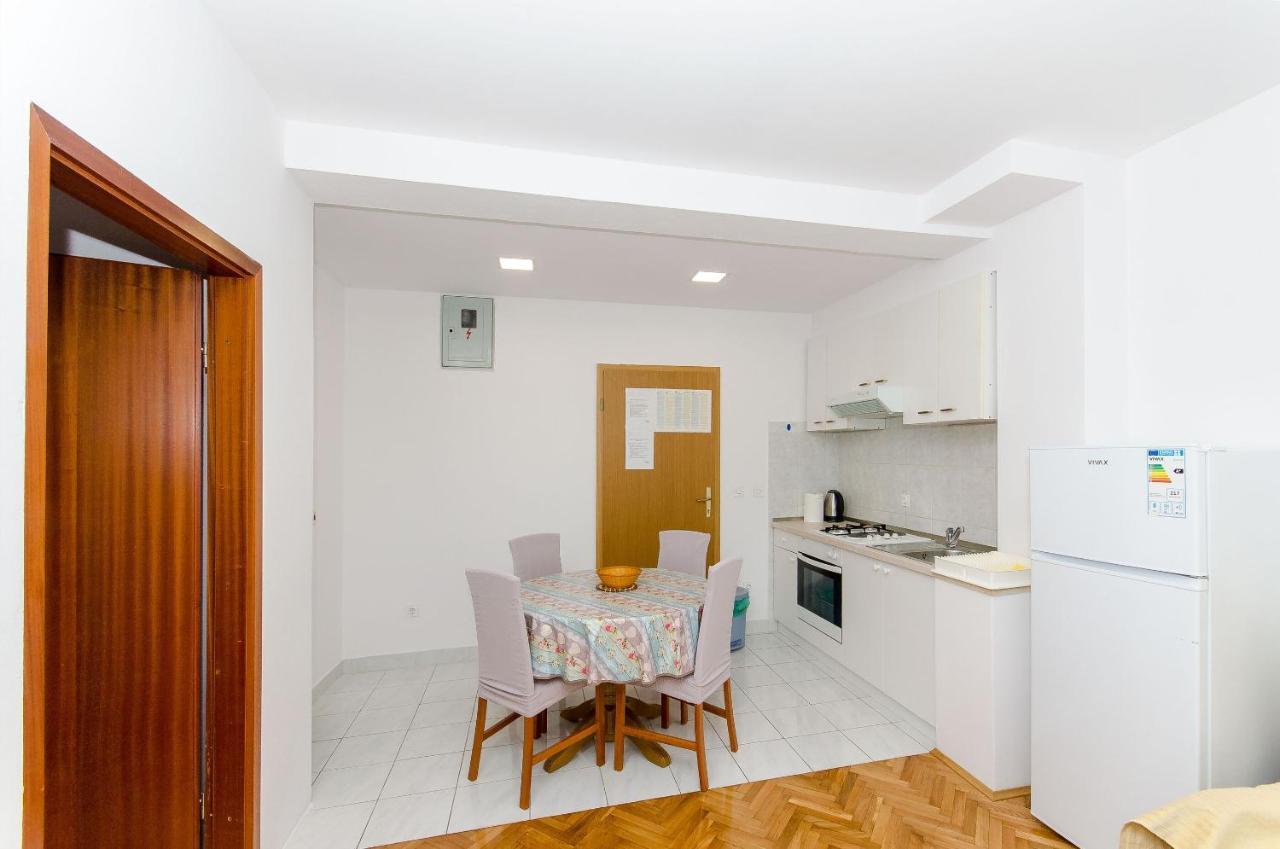Marinko Apartment *